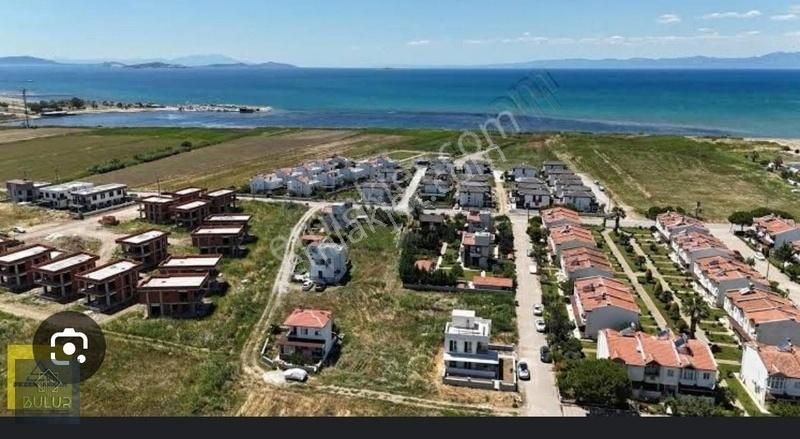 Bulur'dan Balıkesir Gömeç Yaya Mah.satılık Sahile 600 Mt Arsa.