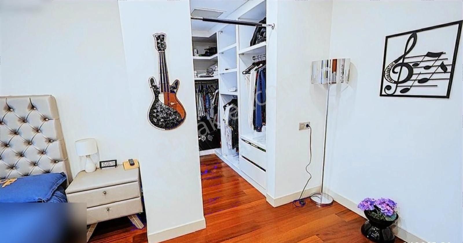 Agr Group'tan Konacık'ta Tek Katlı Müstakil Havuzlu Eşyalı Villa - Görsel 9