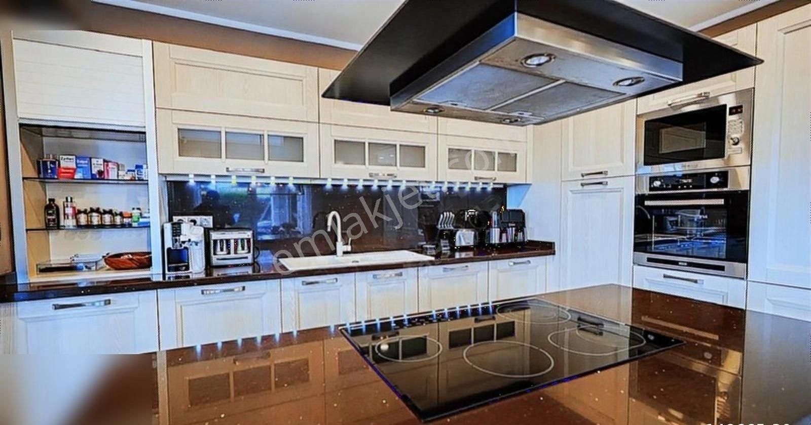 Agr Group'tan Konacık'ta Tek Katlı Müstakil Havuzlu Eşyalı Villa - Görsel 6