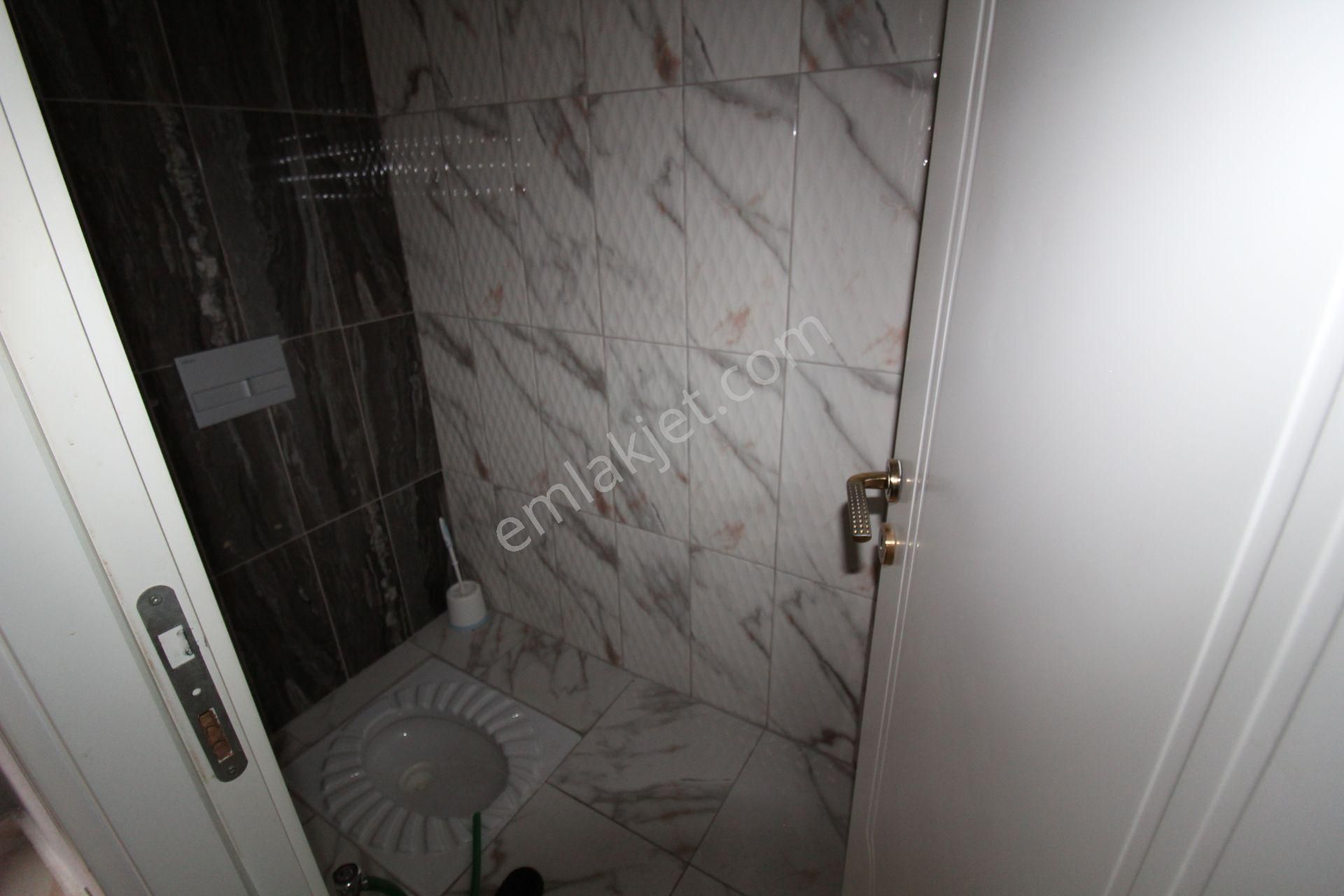 Aslan'dan Tece'de Merkezi Konum'da Havuzlu Full Eşyalı 2+1 - Görsel 5