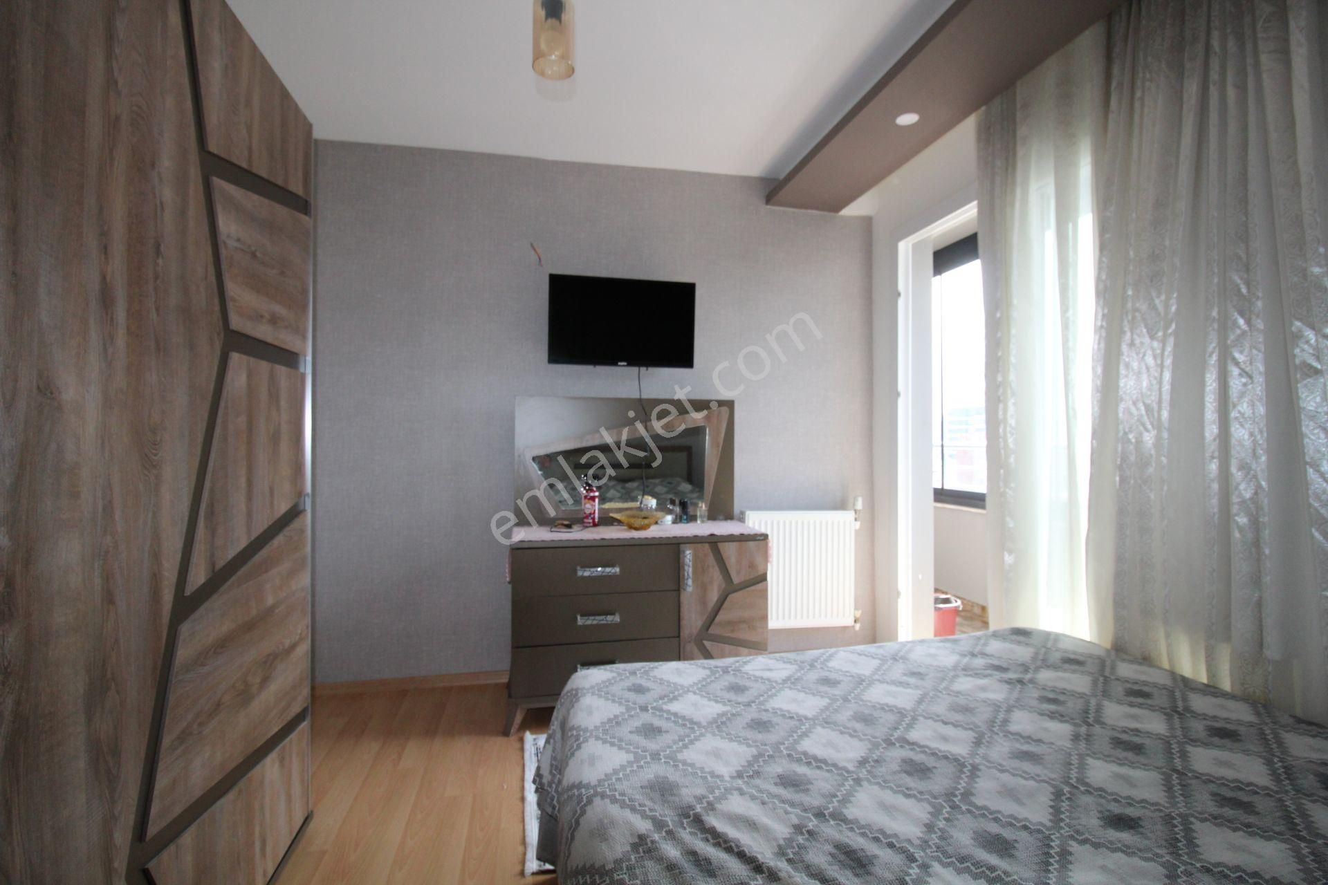 Aslan'dan Tece'de Merkezi Konum'da Havuzlu Full Eşyalı 2+1 - Görsel 13