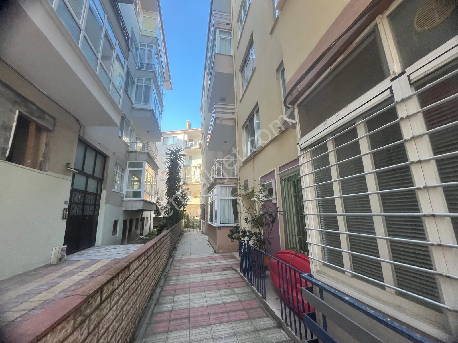 Yalova Çınarcık Denize 50 Metre Mesafede Satılık Eşyalı Daire - Görsel 6