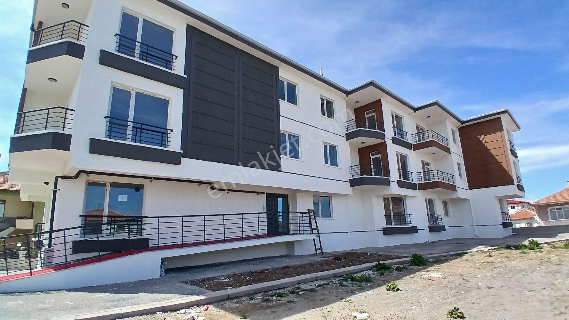 Çiğnitaş Emlak*dumlupınar Da Üniversite Yakını 1+1 Yüksek Giriş