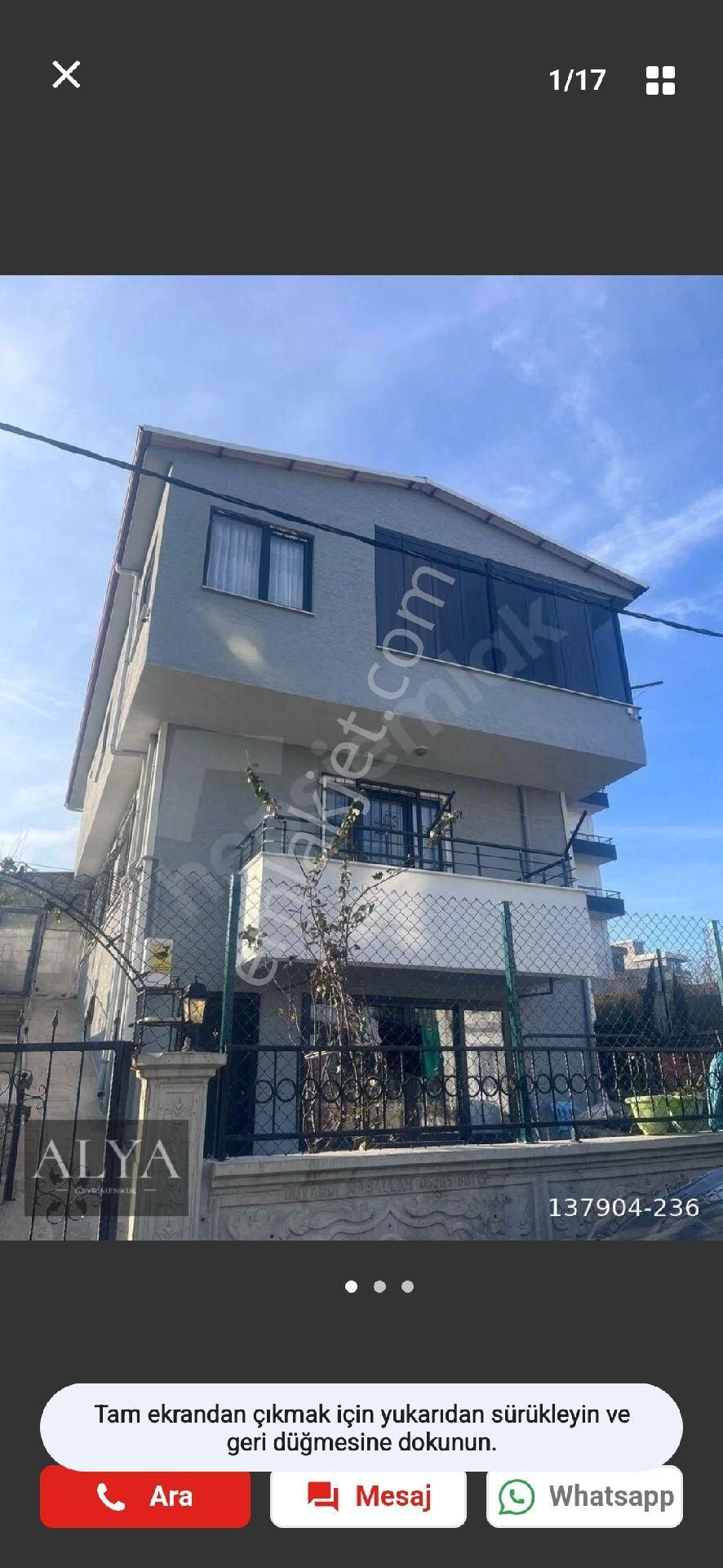 Hazal Emlkatan Satılık Vila 280 Metre Kare Arsa Icınde Acıl