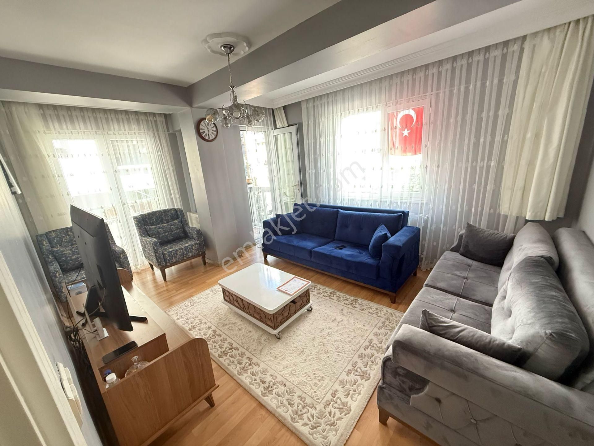 Barış'tan Sefaköy Merkezde Otoparklı 2+1 Daire
