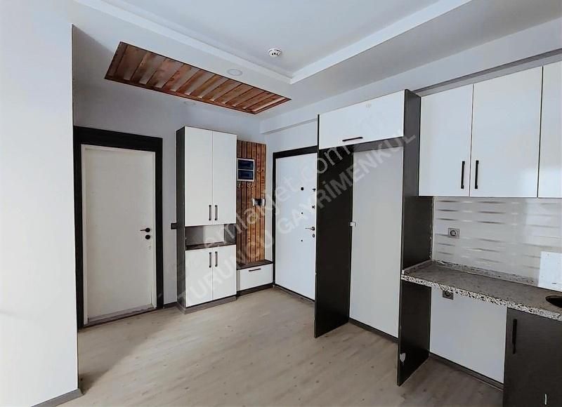 *turuncudan* Havuzlu Site İçi Sıfır Projede Kiralık 1+1 Daire
