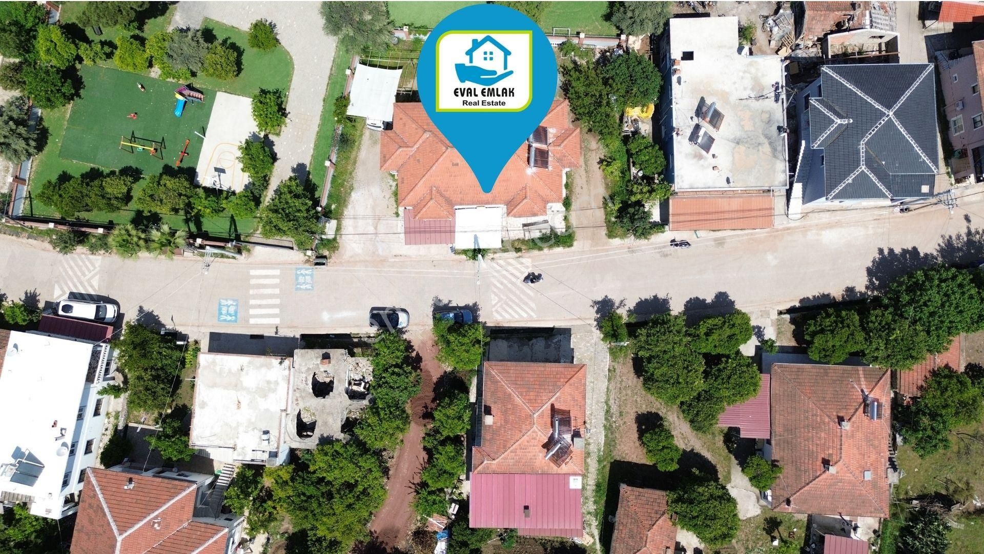 Eval'den Turgut Merkez’de Cadde Üzeri Kiralık 100 M² Dükkan