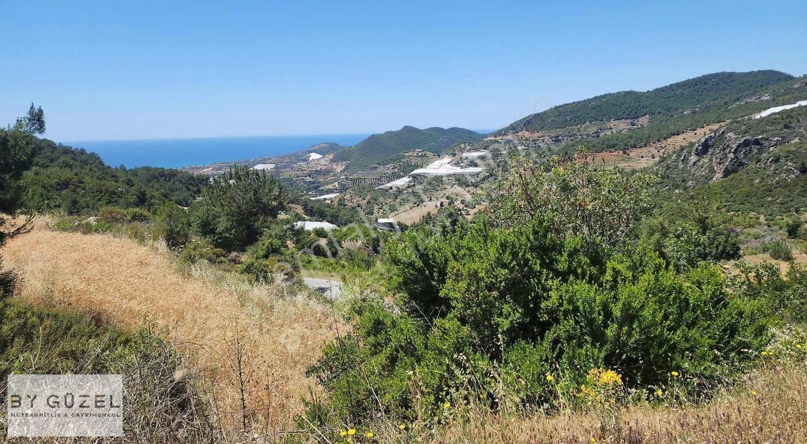 Villa İmarlı Deniz Manzaralı Arsa Teklife Açık