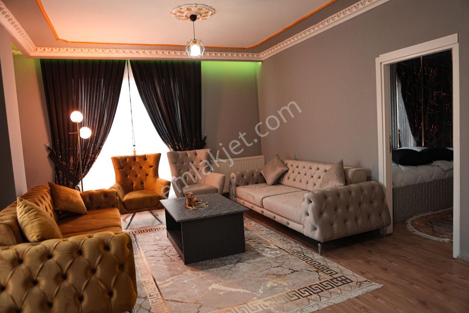 Ümraniye Günlük Kiralık Her Bütçeye Uygun Daireler 1+1 2+1 K.k Geçerli