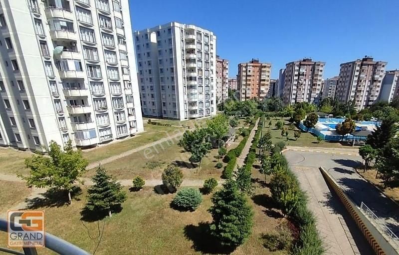 Sağlam Bahçe Evlerin'de Satılık Geniş 3+1 Daire