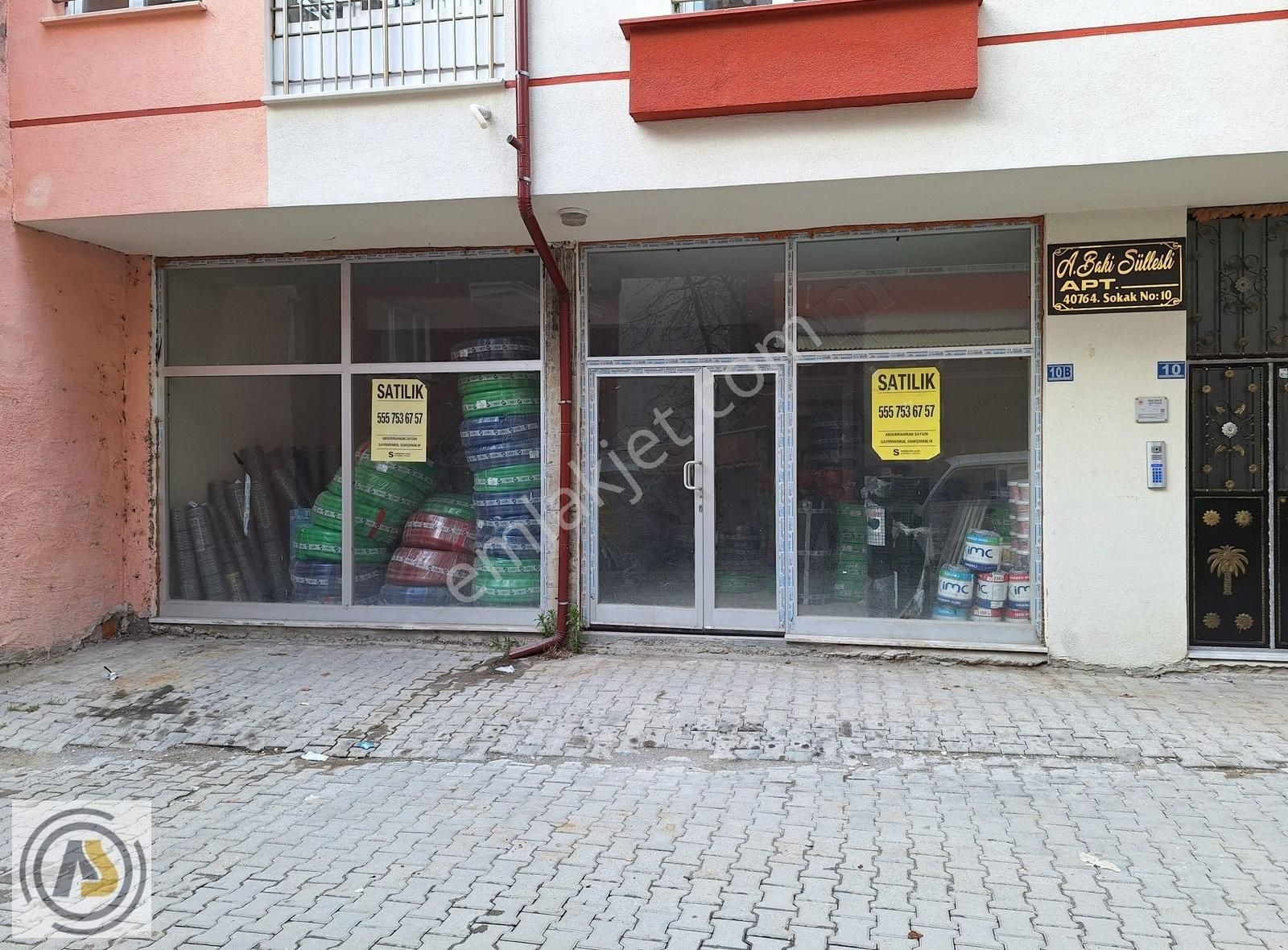 Konya Beyşehir Merkezde 72m2 Giriş,50 M2 Bodrumlu Satılık Dükkan
