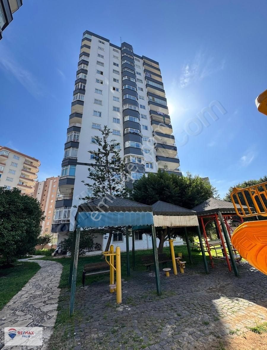 Remax Palm'den Şehrin Merkezinde 4+1 Satılık Daire
