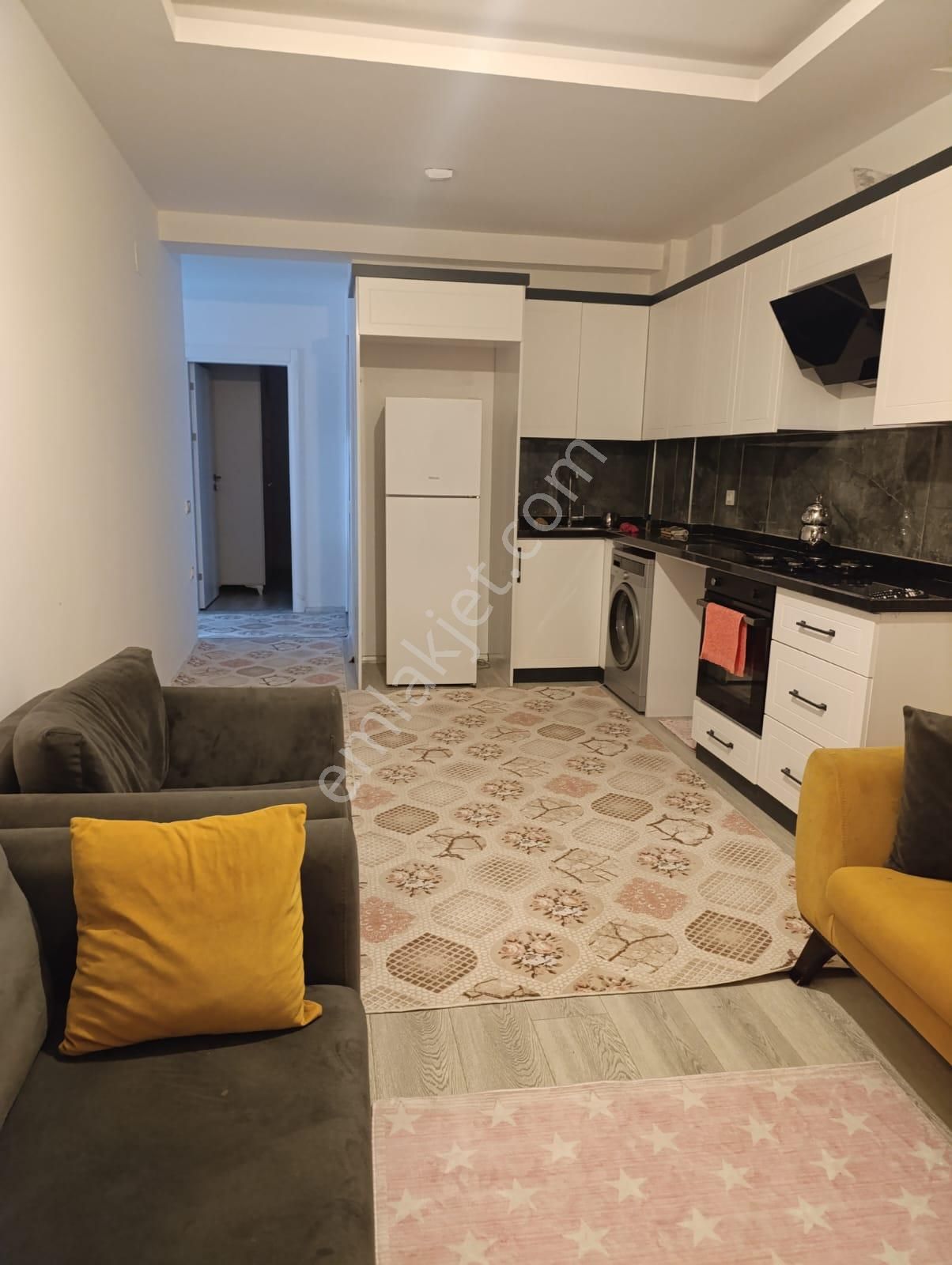 Mersin Tömük Te Eşyalı 1+1 Kiralık Daire