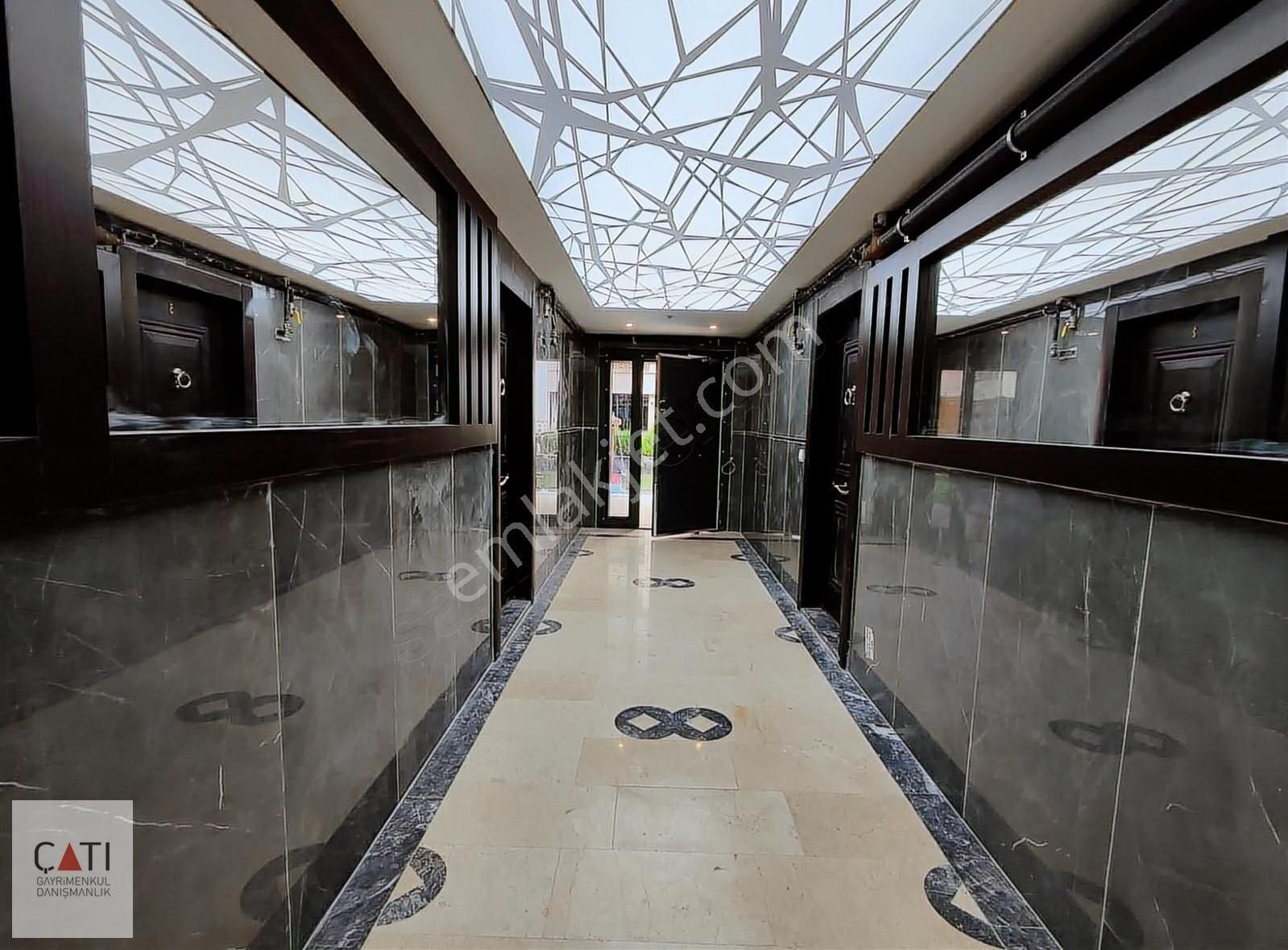 Postane Mah.deniz Manzaralı 4+2 Lüks Daireler - Görsel 14