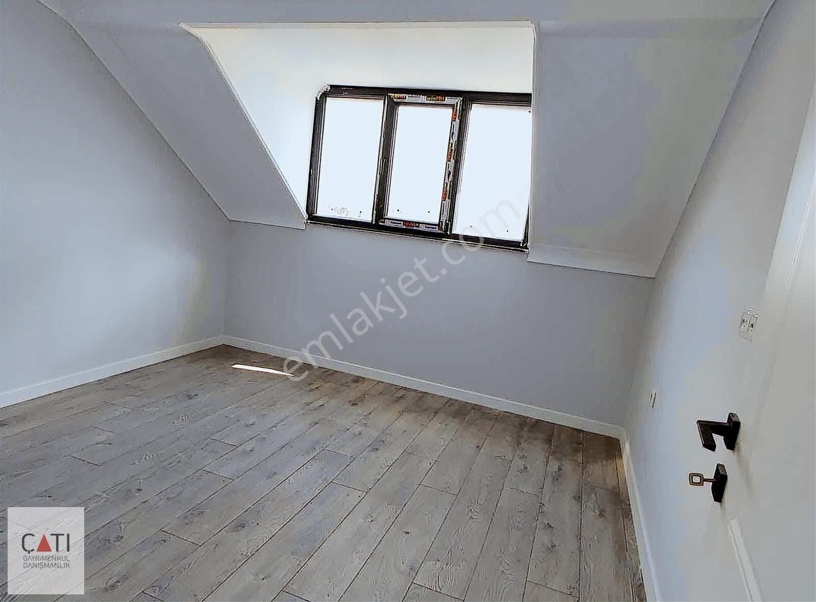 Postane Mah.deniz Manzaralı 4+2 Lüks Daireler - Görsel 33