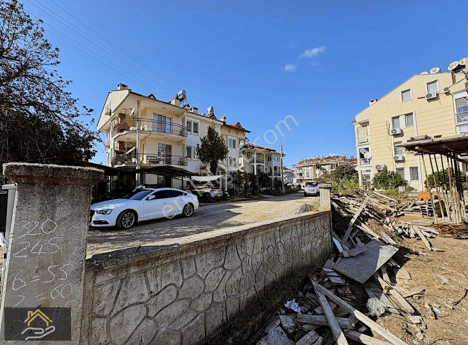 Karlık Gayrimenkulden Patlangıçta Satılık 1+1 Daire - Görsel 3