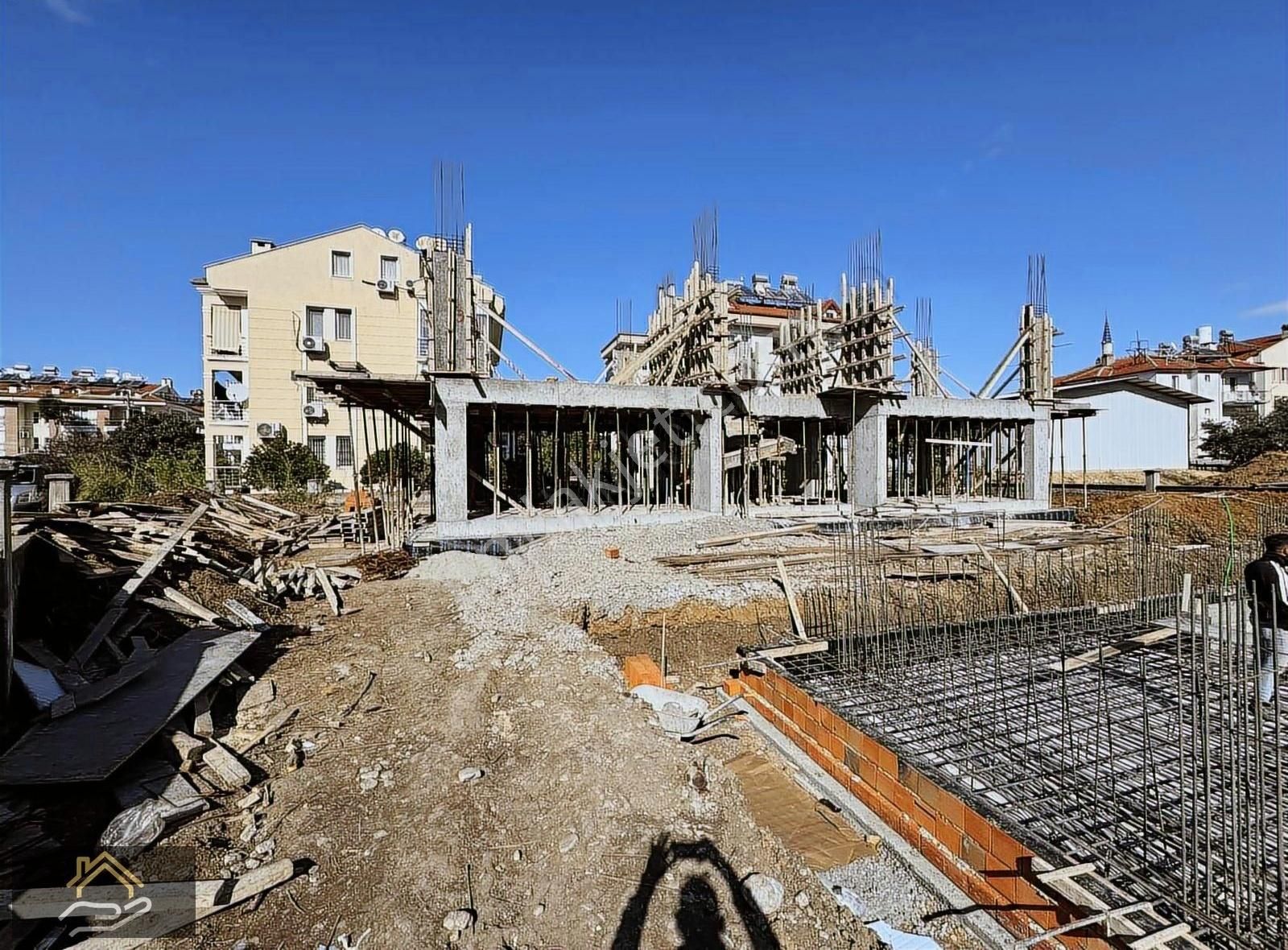 Karlık Gayrimenkulden Patlangıçta Satılık 1+1 Daire - Görsel 4