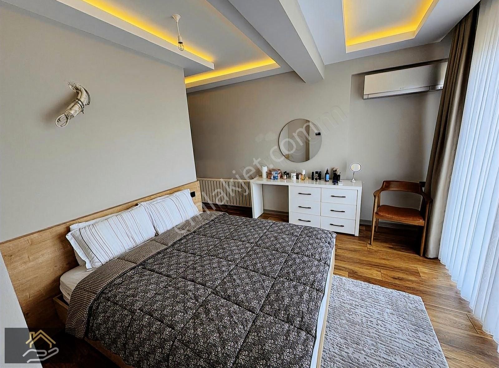 Karlık Gayrimenkulden Akarca Da Satılık Bitişik Nizam Villa - Görsel 12