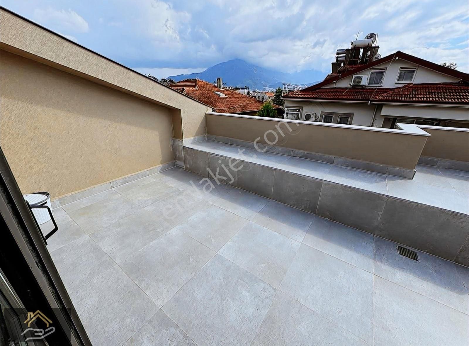 Karlık Gayrimenkulden Akarca Da Satılık Bitişik Nizam Villa - Görsel 28