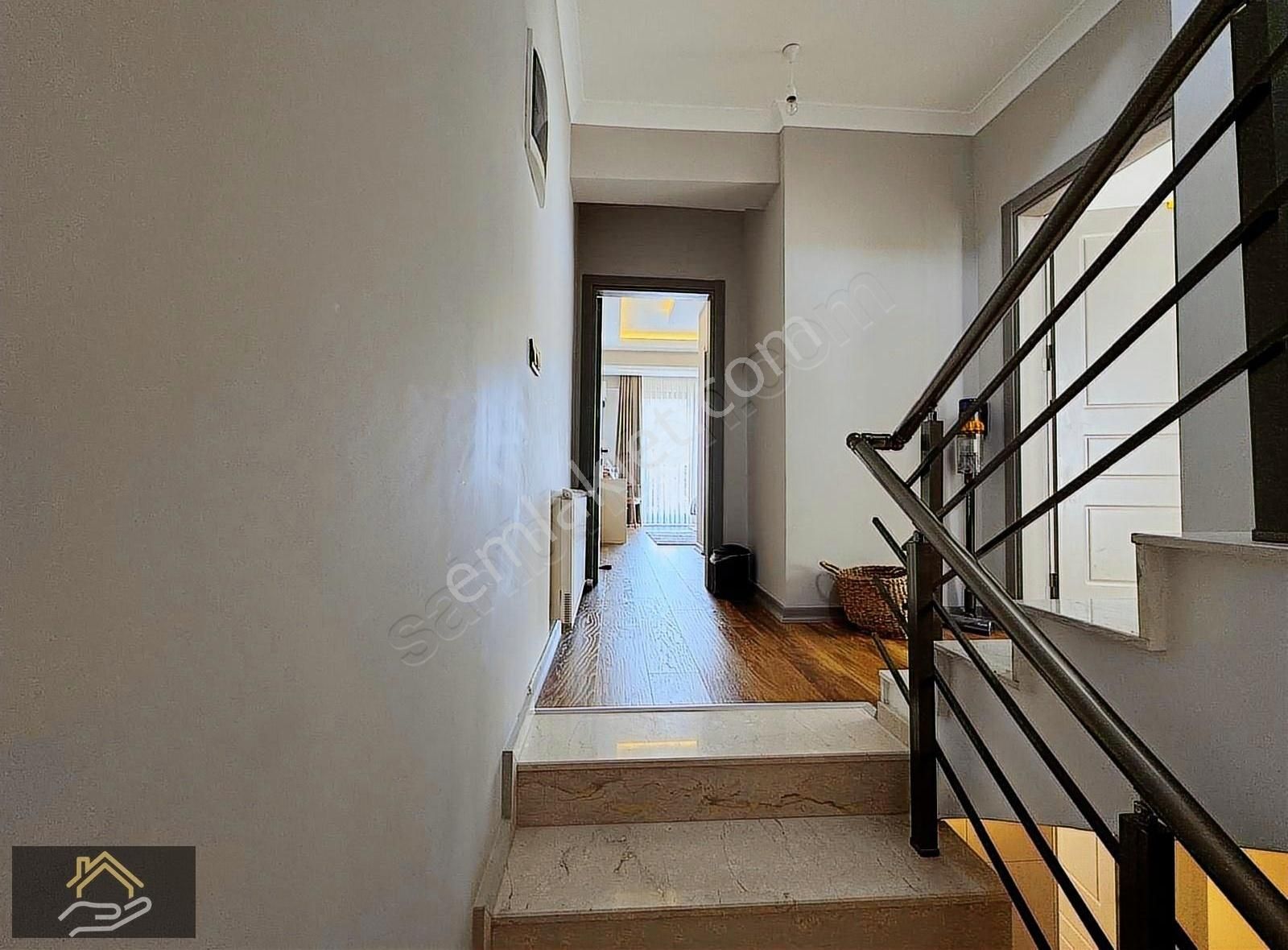 Karlık Gayrimenkulden Akarca Da Satılık Bitişik Nizam Villa - Görsel 14