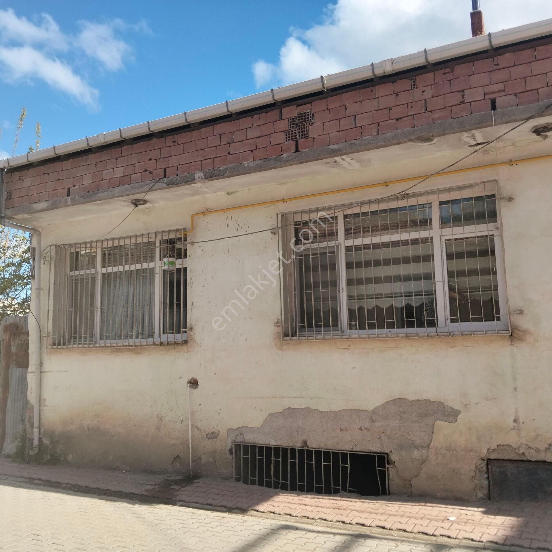 Konyuş Gayrimenkul Den Satılık Mustakil Bina