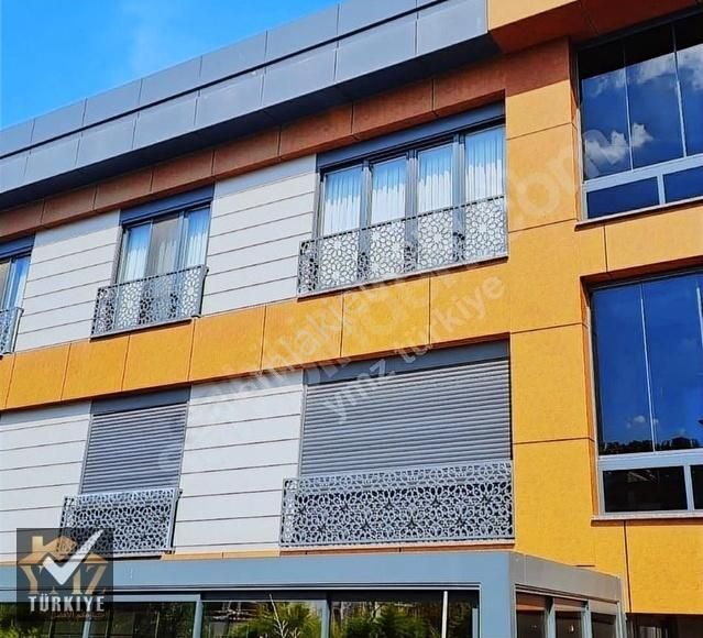Florya'da Ultra Lüx 200 M2 Özel Bahçeli Daire