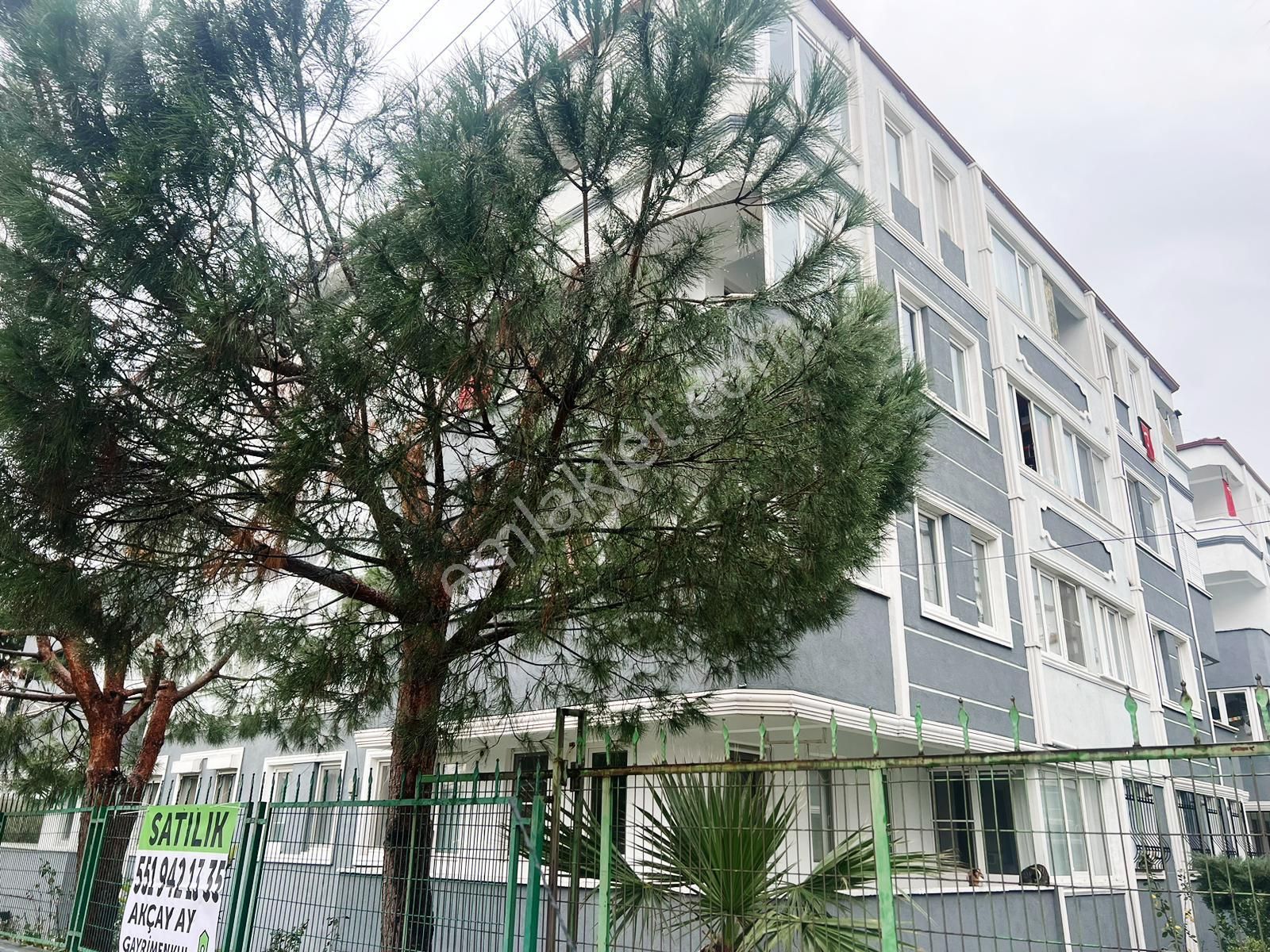 ꧁ay Emlak'tan꧂zeytinli'de Ara Kat Ön Cephe Ayrı Mutfaklı Satılık 2+1 Daire