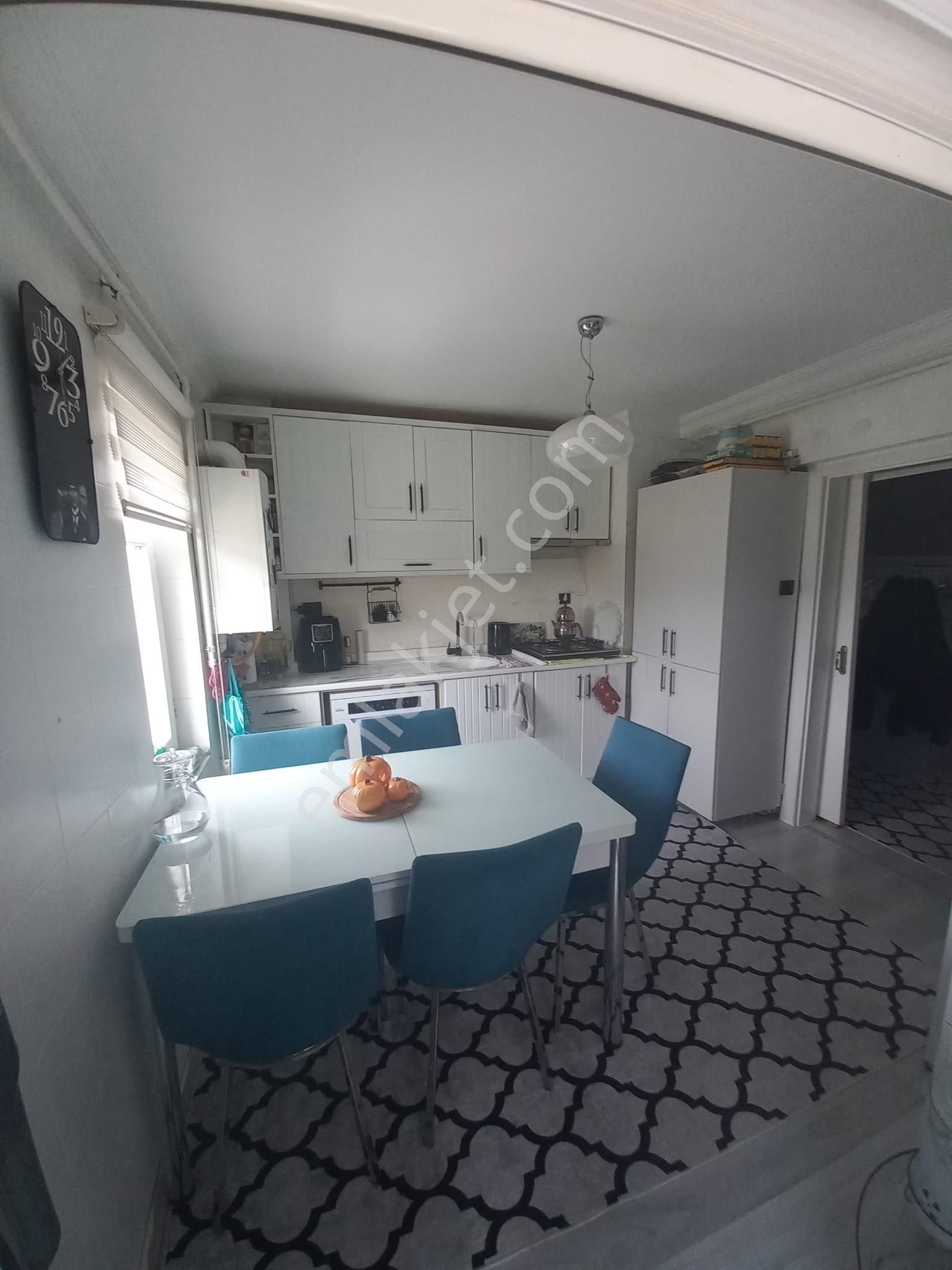 Sincan Osmanlı Mah.de Site İçinde Ful Yapılı Manzaralı Son Kat 3+1 Satılık Daire
