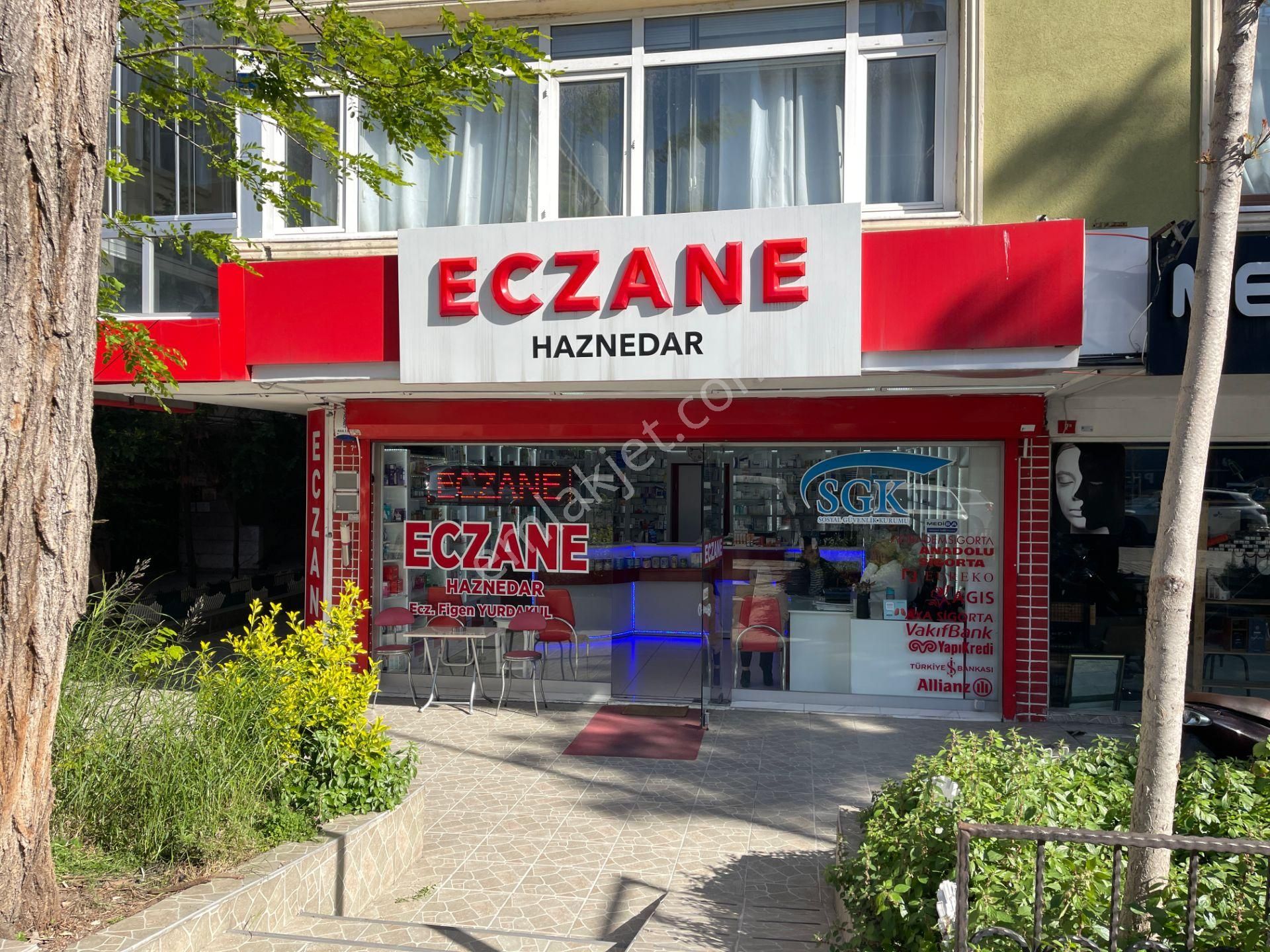 Tatlılar Gayrimenkul'den Merkezi Konumda Prestijli 40m2 Satılık Dükkan İş Yeri