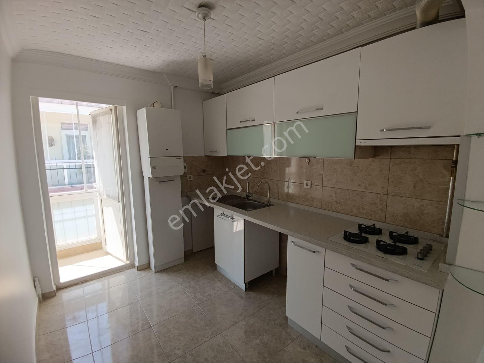 Çankaya İlk Adım Mah 3+1 Lüx Yapılı, Ankastre Mutfaklı Kiralık