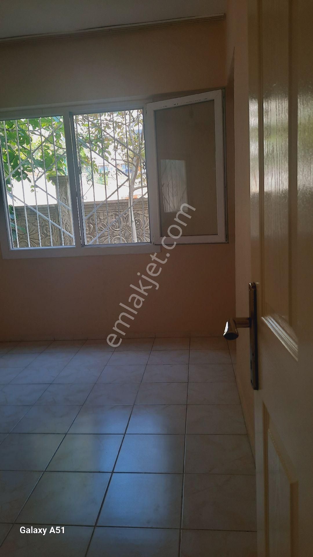 Didim Cumhuriyet Mahallesinde Kiralı 2+1 Ayrı Mutfak Daire