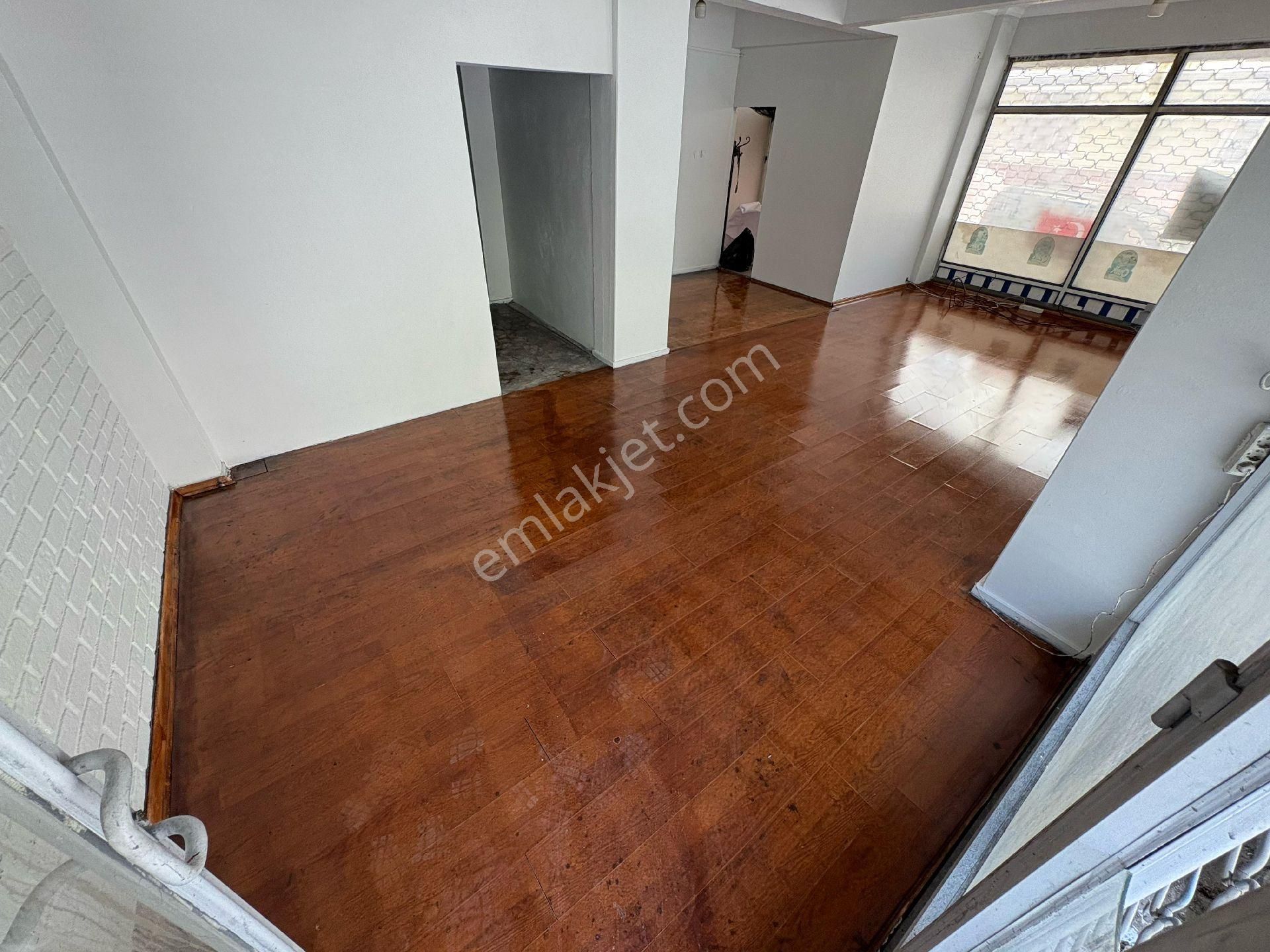Aydın İnşaat'tan Kiralık Dükkan 🏬cebeci Mah 80m2 Düz Giriş Kira:18.000🏬