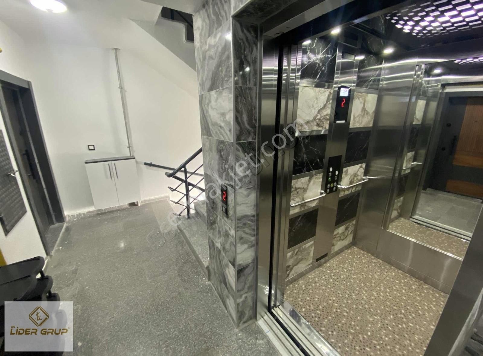 Es Lider'den Çankaya Mh. Bulvar Yakını 95m² 2+1 Daire