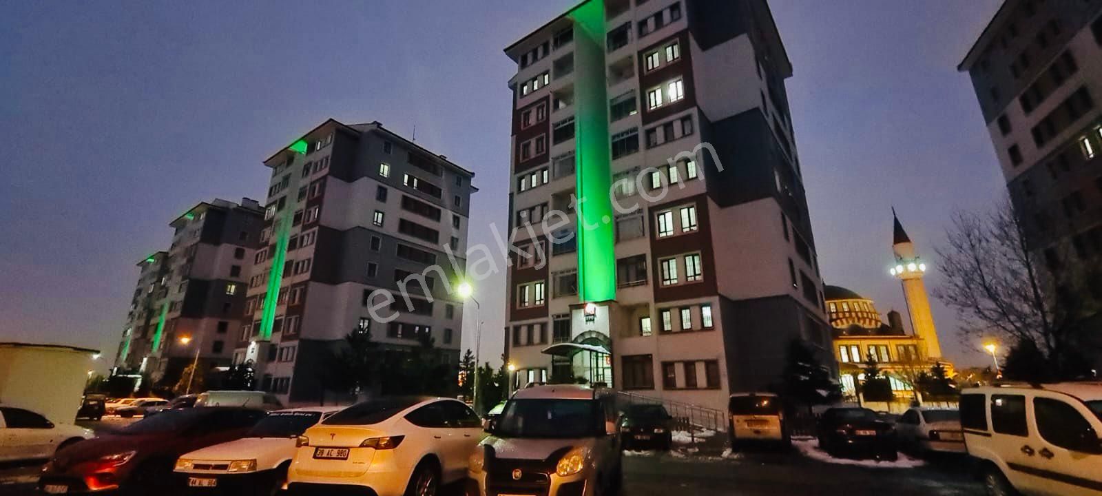 Şeker Tokide Mantıklı Araç Takasına Uygun Tapulu Satılık Daire