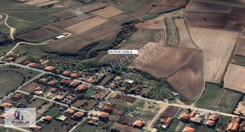 Saray Çukuryurt'ta Köye Çok Yakın 578m2 Tarla