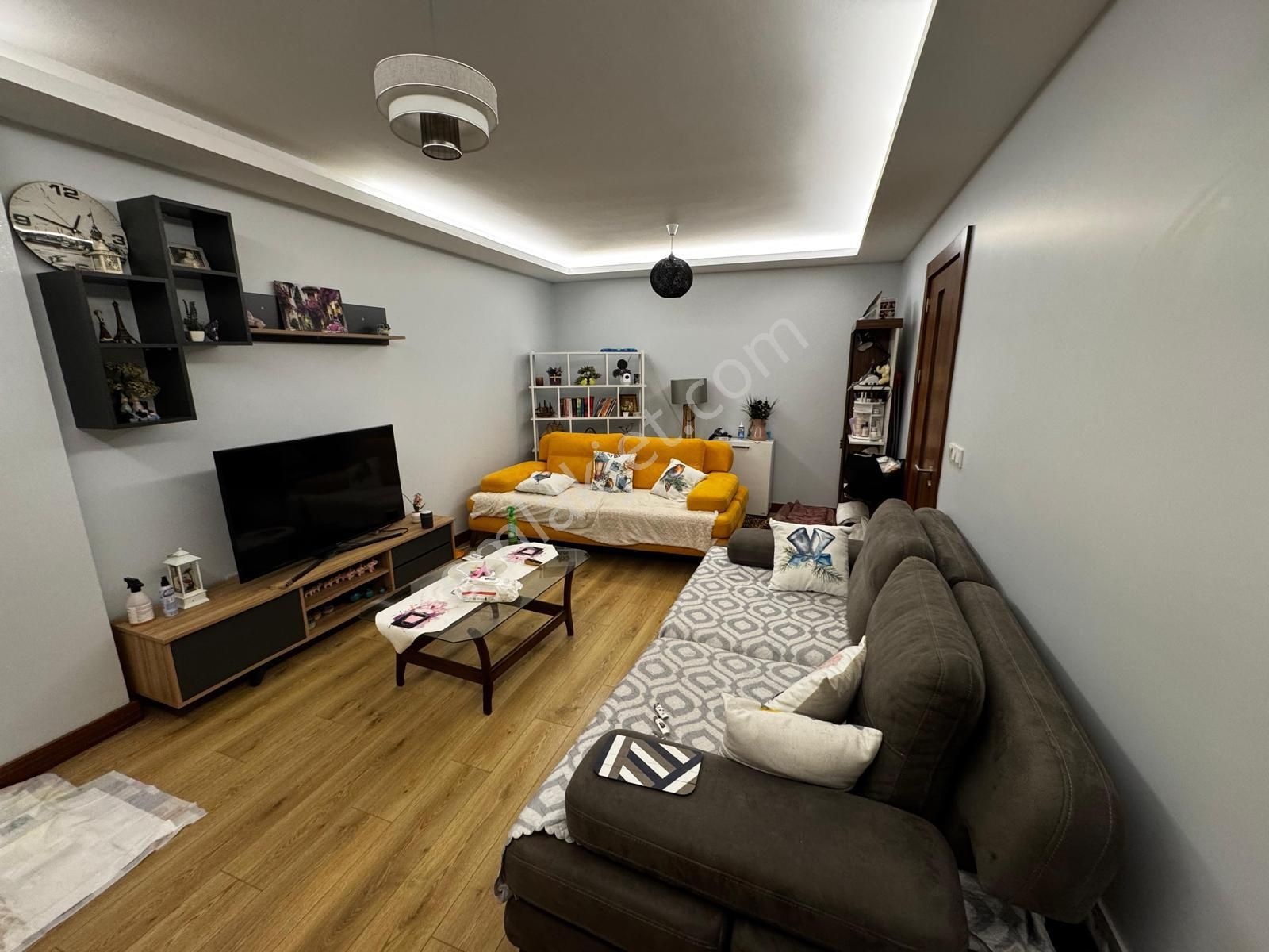 Eyüpsultan Çırçır Nova Suıts De Satılık 2+1 Ebeveyn Banyolu Daire