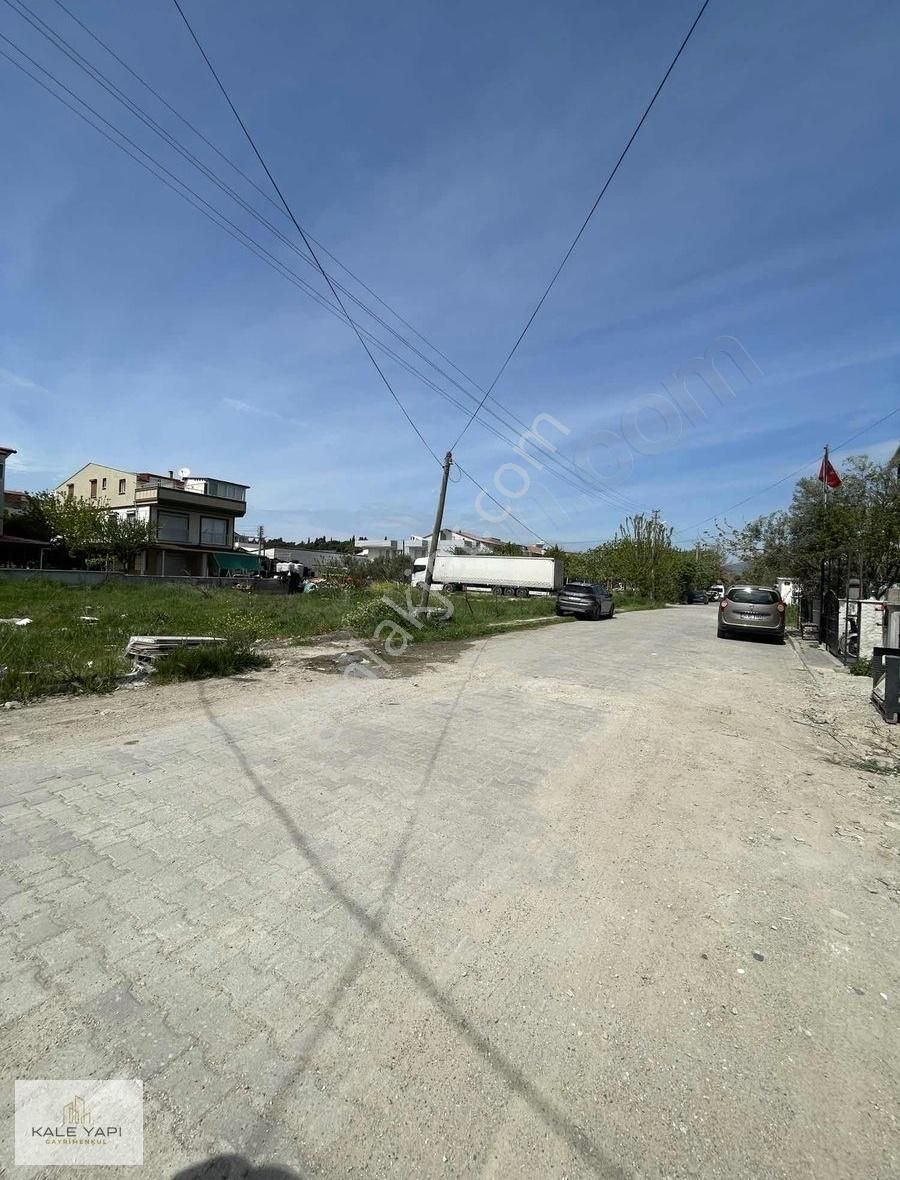 Kale Gayrimenkulden Dikili Çarşı İçi Satılık 4+1 Villa