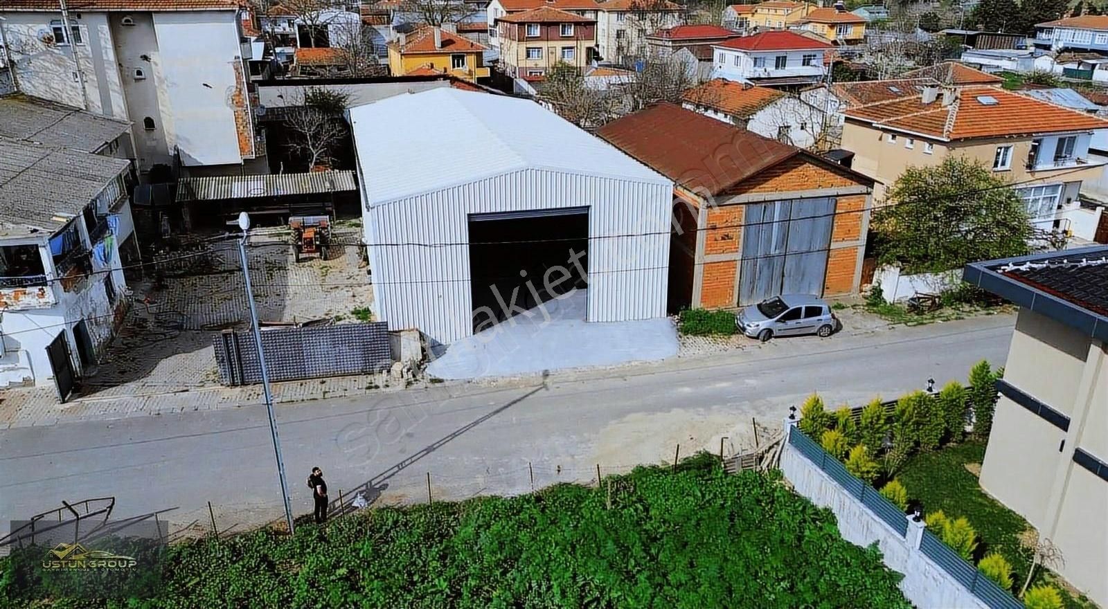 Üstün Grouptan Çatalca İzzettinde 300 M2 Kapalı Depo