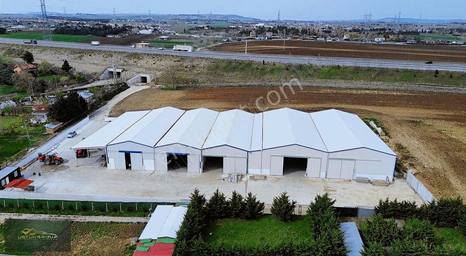 Üstün Grouptan Çatalca İzzzettinde Kiralık Depo Ve İş Yerleri