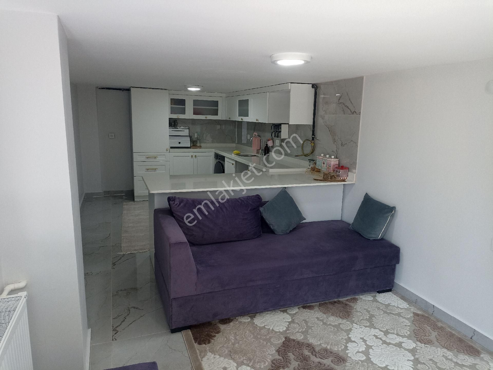 İstanbul İli Silivri İlçesi Gümüşyaka Mahallesi'nde Deniz Manzaralı Sıfır Yazlık. - Görsel 28