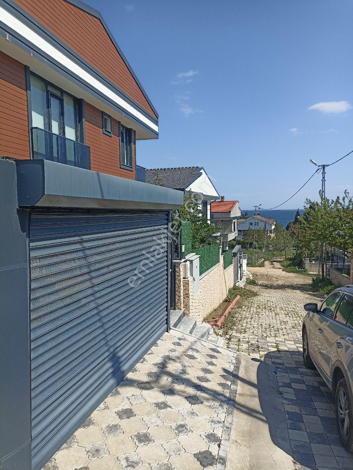 İstanbul İli Silivri İlçesi Gümüşyaka Mahallesi'nde Deniz Manzaralı Sıfır Yazlık. - Görsel 3