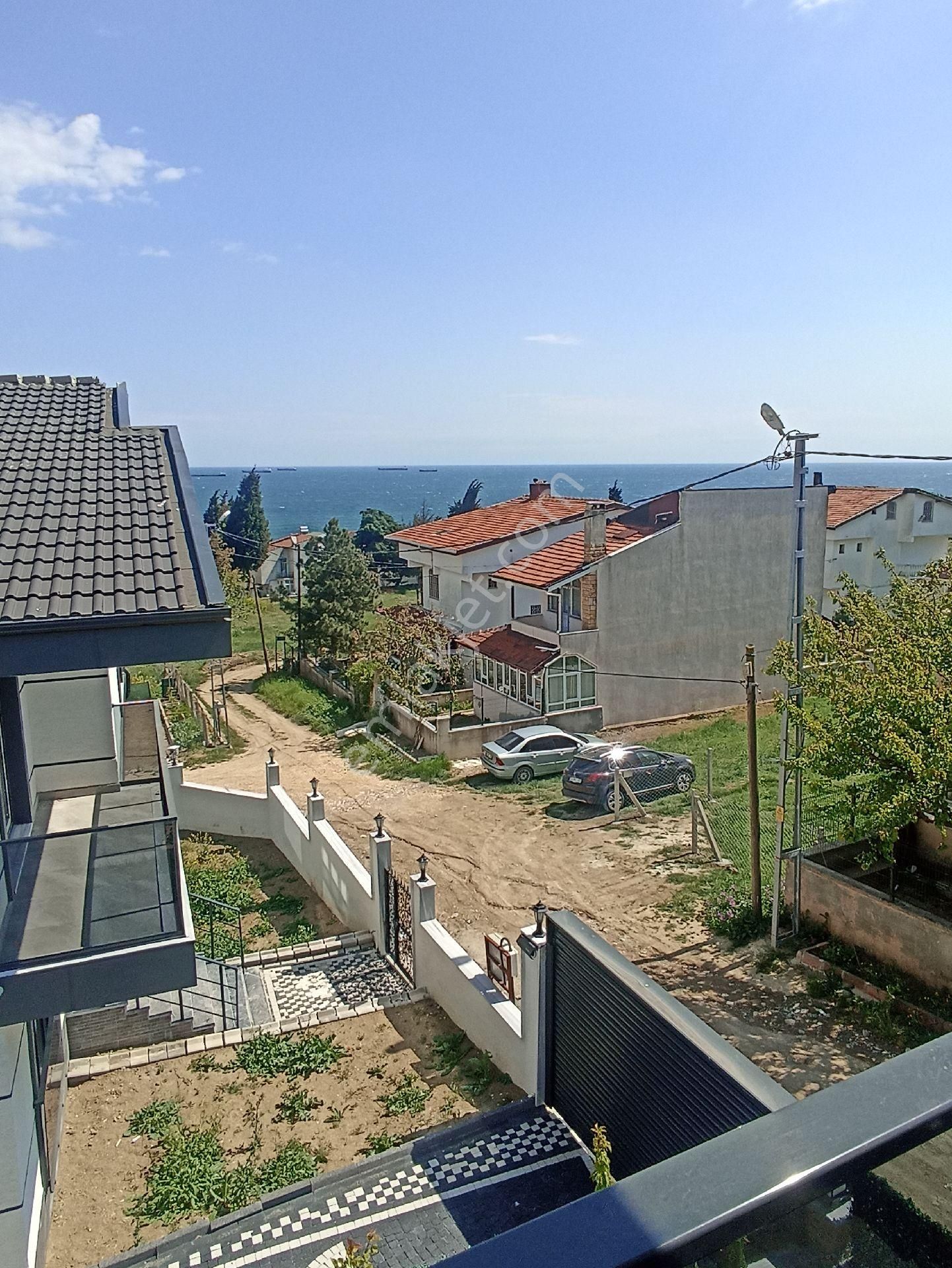 İstanbul İli Silivri İlçesi Gümüşyaka Mahallesi'nde Deniz Manzaralı Sıfır Yazlık. - Görsel 17