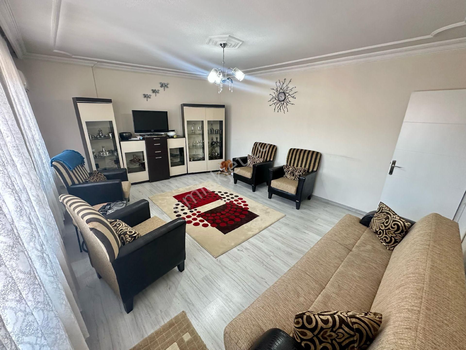 Değirmenönüde 3+1 145m² Asansörlü Çift Cepheli Emsalsiz Fiyata Satılık Daire