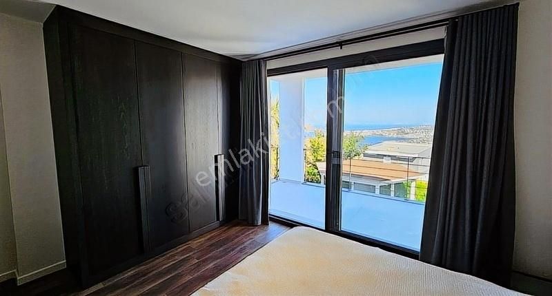 Bodrum Yalıkavak'ta Satılık Deniz Manzaralı Özel Plajlı Villa - Görsel 22