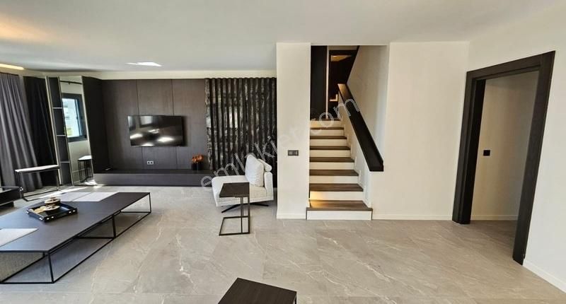 Bodrum Yalıkavak'ta Satılık Deniz Manzaralı Özel Plajlı Villa - Görsel 13
