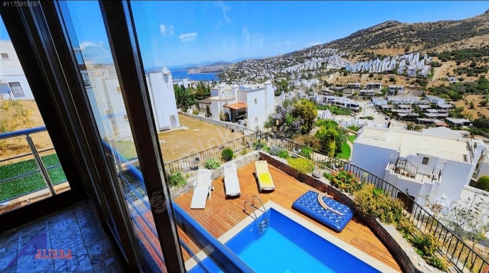Bodrum Gündoğan'da Kiralık Havuzlu 3+1 Dublex Villa