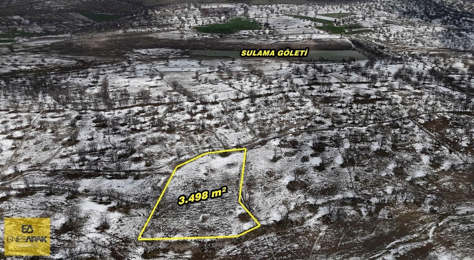 Meram / Çukurçimen Müstakil 3.498 Metre Tarla Gölete Yakın