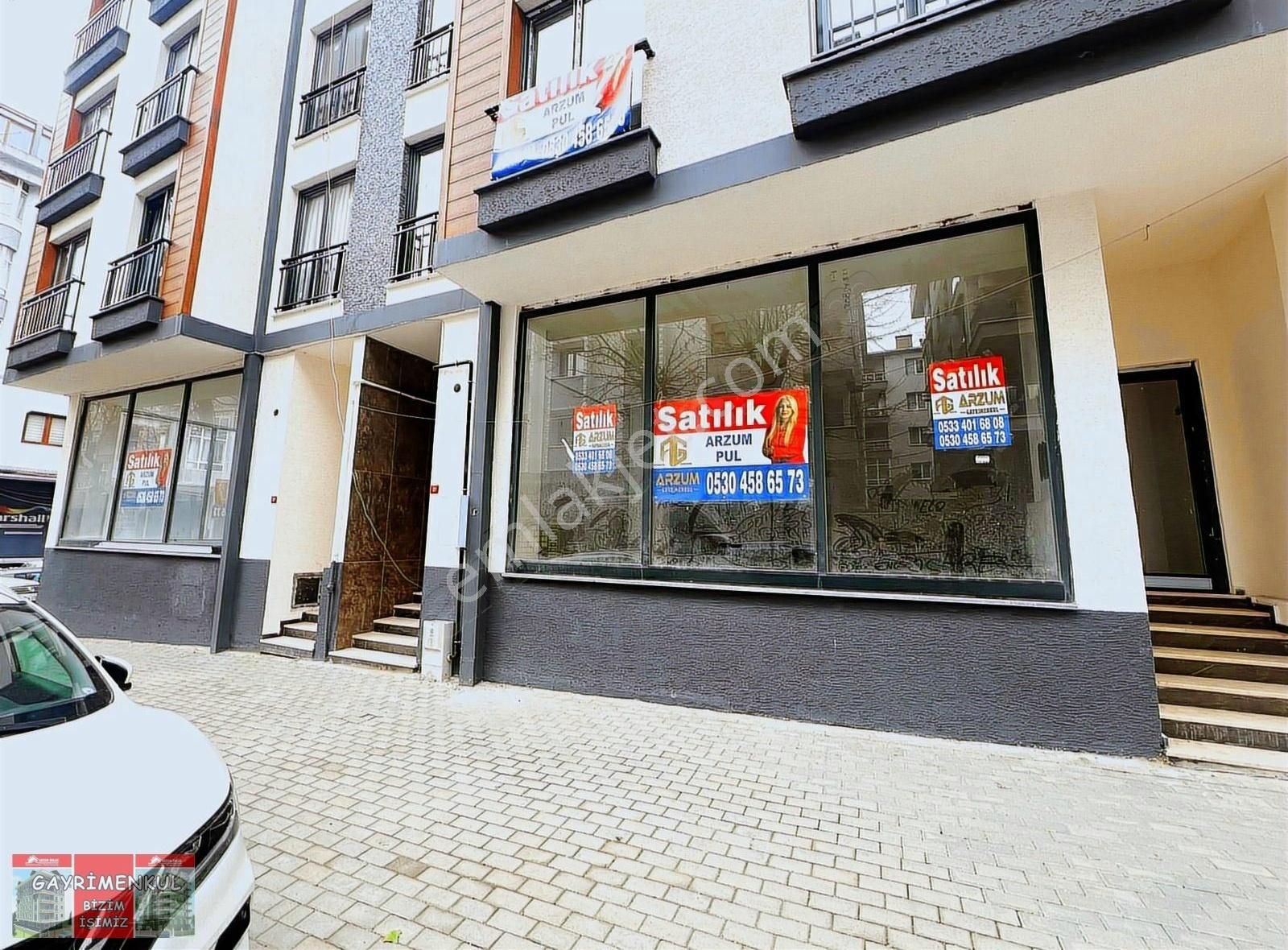 Merkez De 70 M2 Yeni Binada Köşe Satılık Dükkan