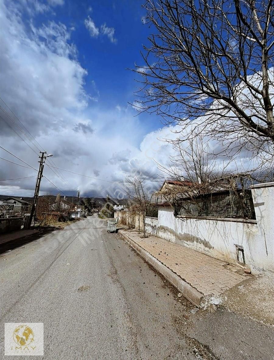 İmay Gayrimenkul'den Karşıyaka Mahallesinde Satılık Villa