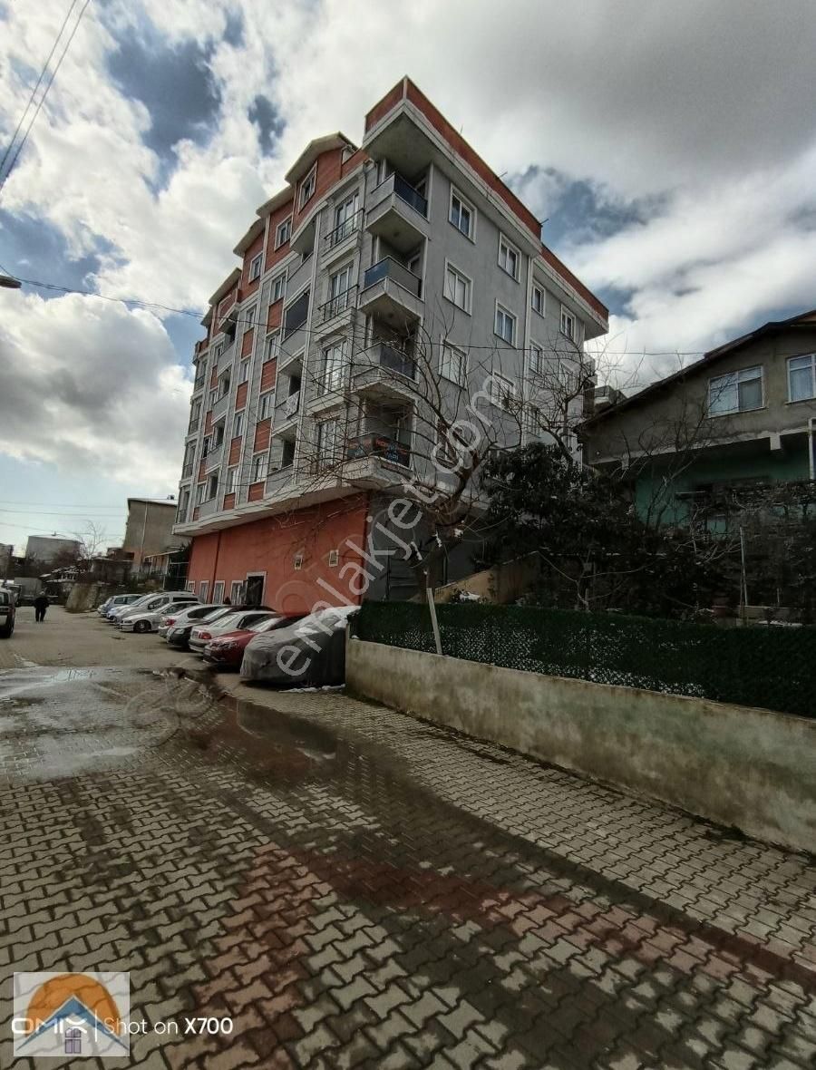 Gebze Mimarsinan Mah De 2 Aileye Uygun 4+1 Çatı Dubleks
